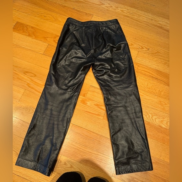 Danier leather vintage high rise crop pants - Picture 2 of 11